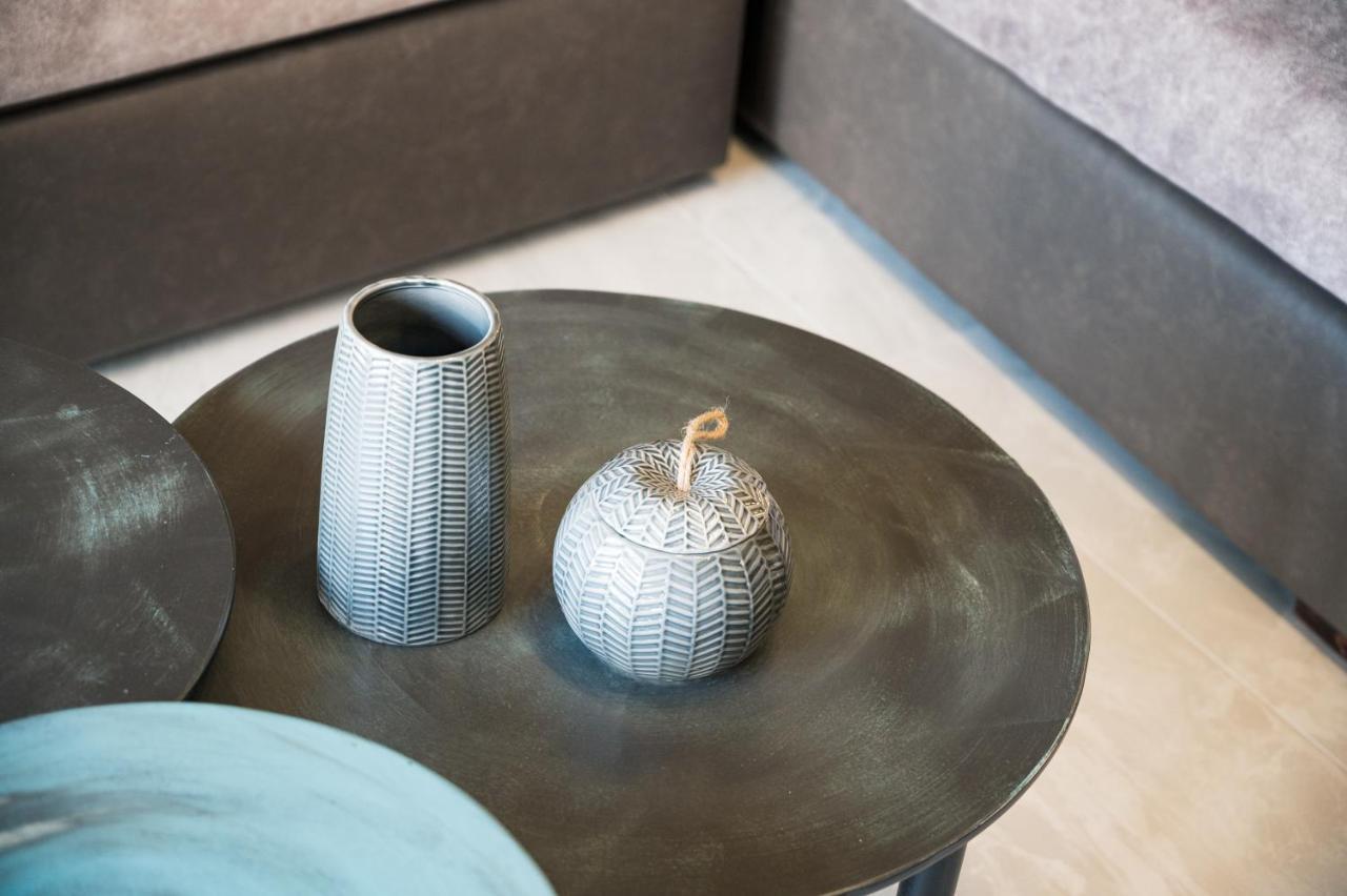 Athina Luxury Apartments アギオス・ニコラオス エクステリア 写真